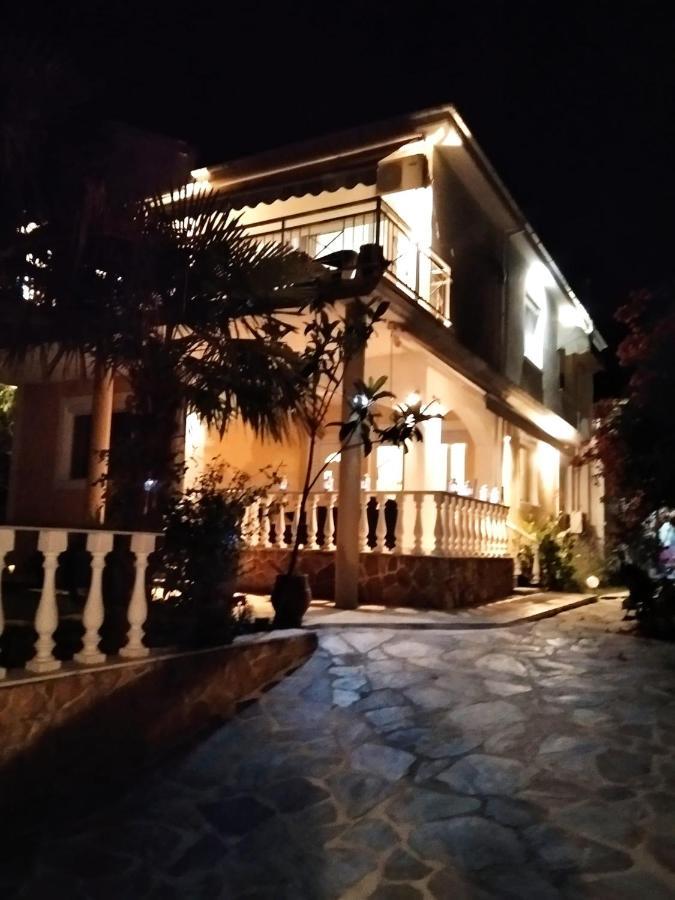 Villa Alekos タソス エクステリア 写真